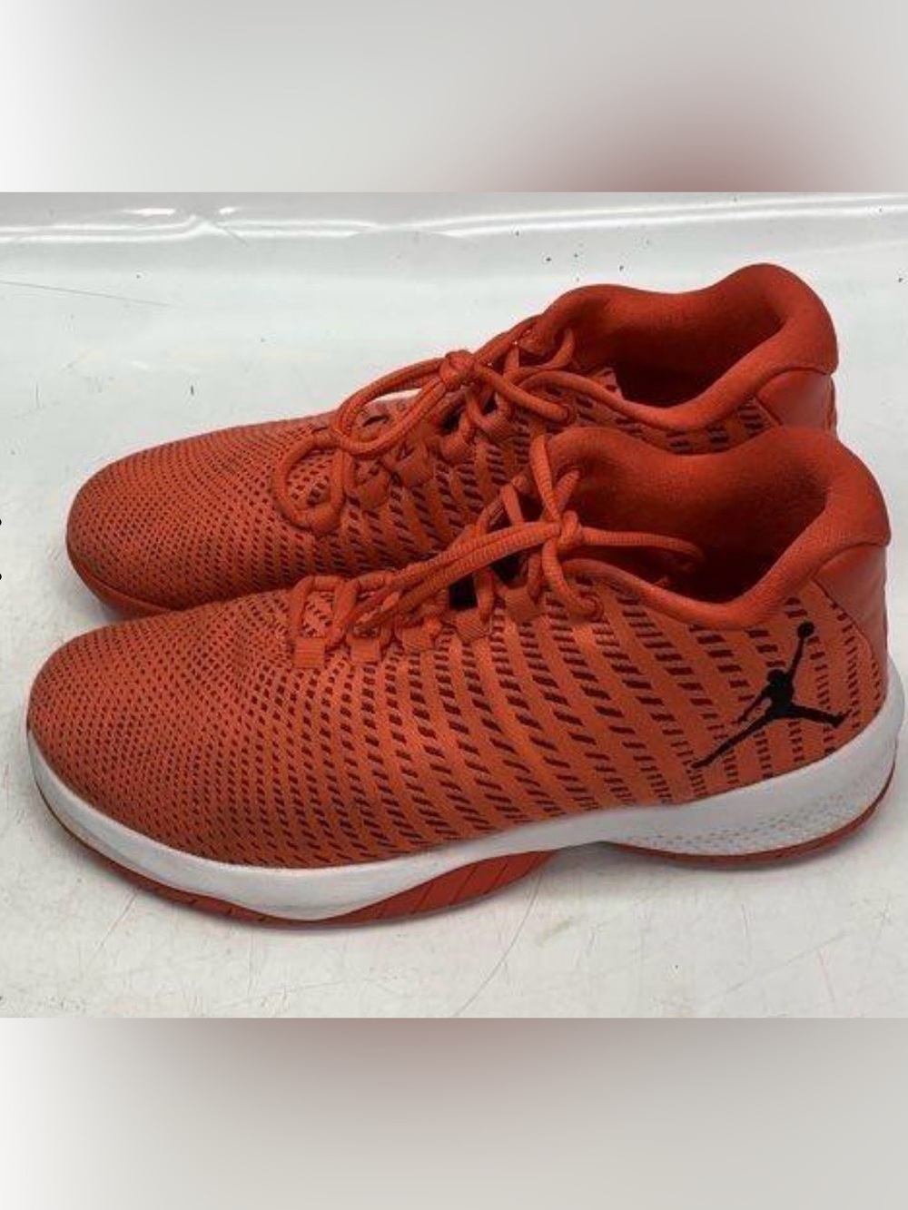 Jordan Reveal Low Sneakers – Men’s Size 9.5 – Burnt Orange / Infrared 23